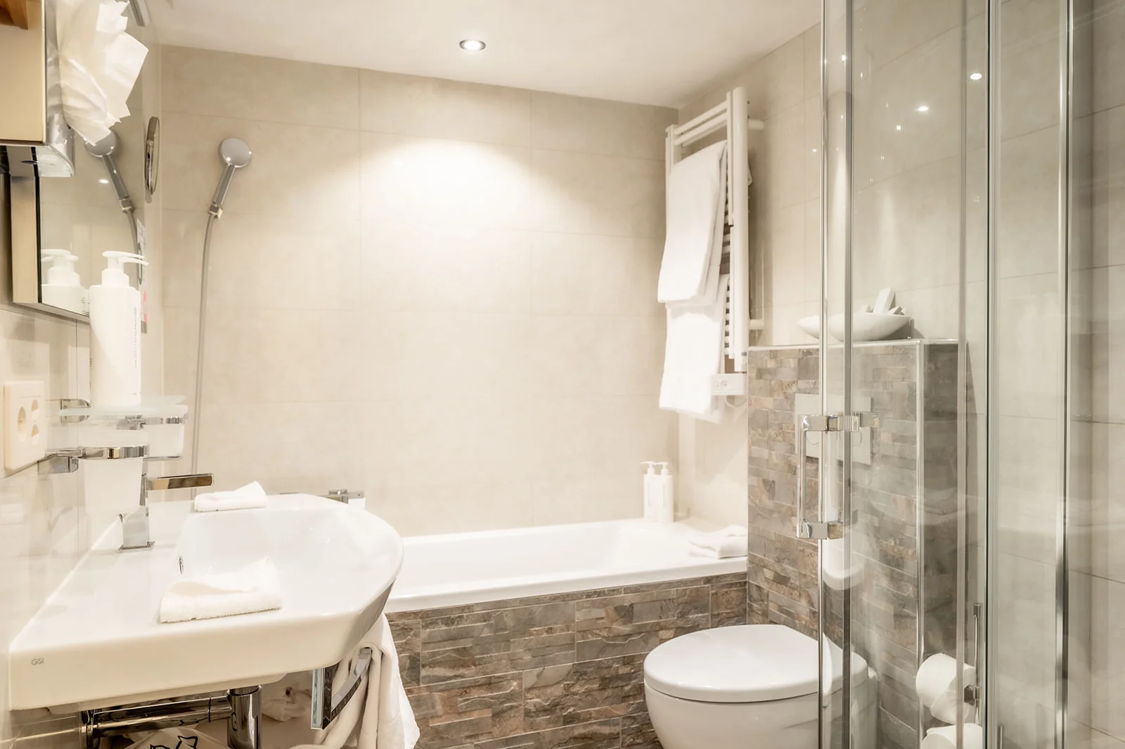 Albana Executive Superior at Hotel Albana Real